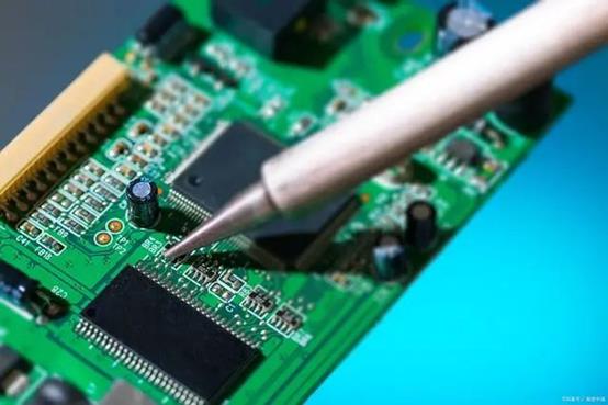 PCB專用電子化學(xué)品行業(yè)發(fā)展現(xiàn)狀、競爭格局及發(fā)展趨勢預(yù)測
